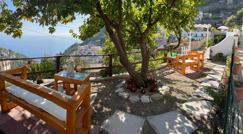 La Villa Di Enzo Casa Vacanze Con Vista Mare Amalfi Exterior photo