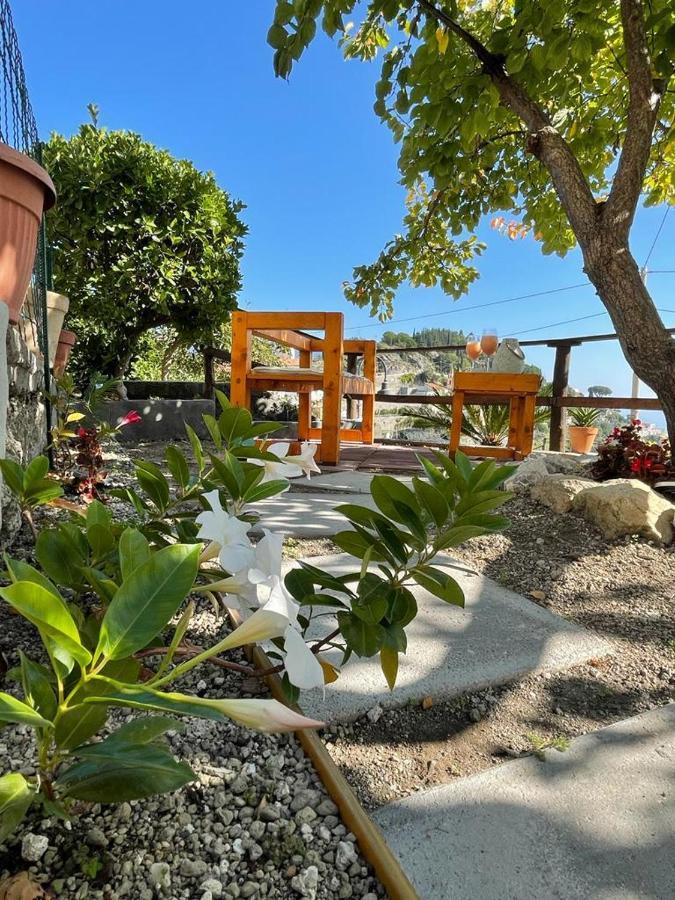 La Villa Di Enzo Casa Vacanze Con Vista Mare Amalfi Exterior photo